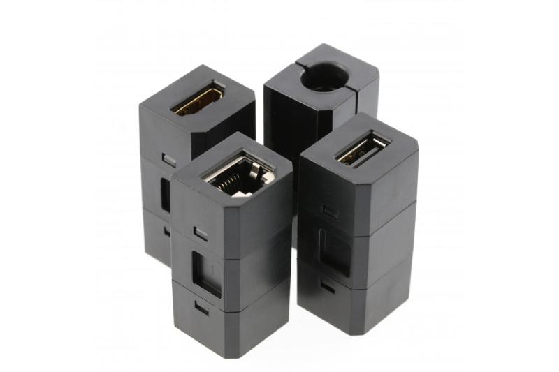 Indux Charger Plus inbouw stopcontact zwart 1x randaarde Type F + USB-A & USB-C + draadloos laden 5W Ø80 mm