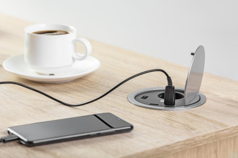 Indux Charger inbouw stopcontact zilver 1x randaarde Type F + 2x USB-A 2,1A 3600W Ø100 mm