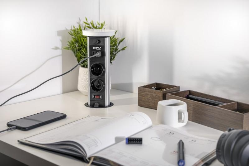 Indux Camino uitschuifbaar stopcontact zwart 2x penaarde Type E + USB-A & USB-C + draadloos laden 10W Ø80 mm