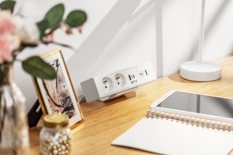 Indux Desk BAR bureaustopcontact wit 2x penaarde Type E + USB-A & USB-C 20W + HDMI + RJ45