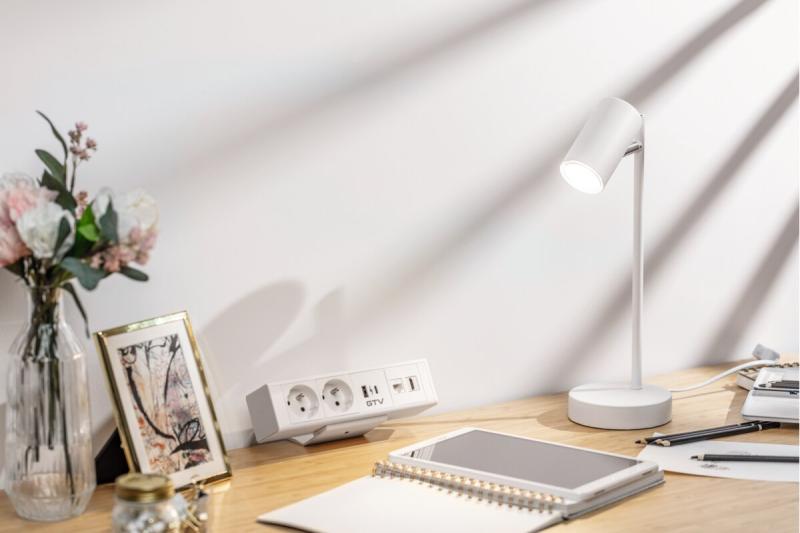 Indux Desk BAR bureaustopcontact wit 2x penaarde Type E + USB-A & USB-C 20W + HDMI + RJ45