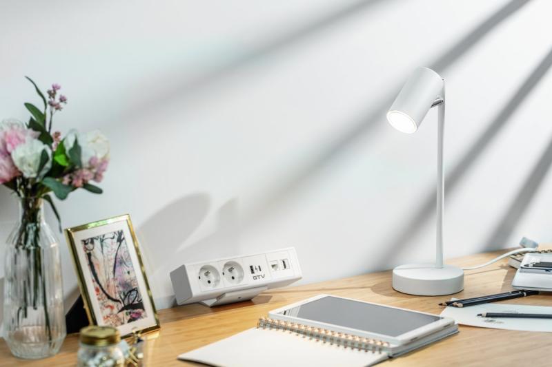 Indux Desk BAR bureaustopcontact wit 2x penaarde Type E + USB-A & USB-C 20W + HDMI + RJ45