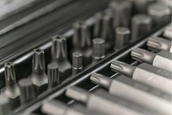 37-piece screwdriver bits set with ratchet handle
