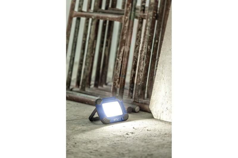 LED-schijnwerper met oplaadbare batterij ONYX, 10 W, 800 lm, 6400 K, USB 5 V/1 A, RA > 80, IP54, 120°, blauw