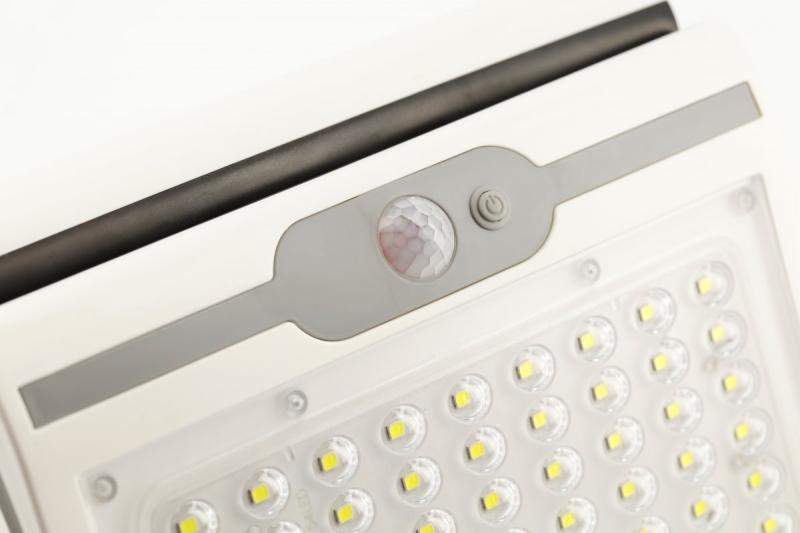 LED-gevelarmatuur op zonne-energie RAMOS, bewegings-/schemersensor, 300 lm, 3,7 V, 1800 mAh, IP44, 6400 K, wit