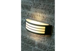 Facade luminaire ASTRIT, E27, max. 14 W, IP54, black