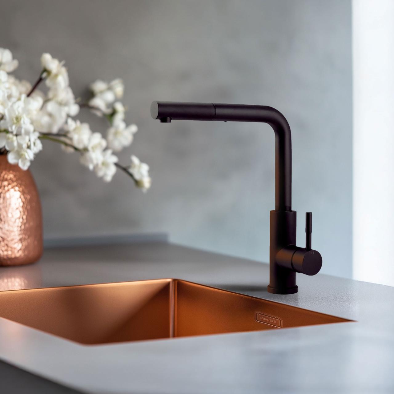 Pure.Sink Elite Steel Spark-S kuhinjska slavina Mat crna s izvlačnim izljevom PS8041-10