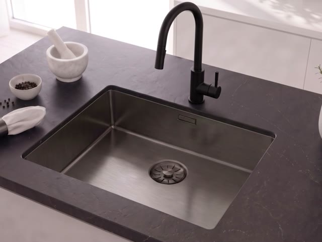 Pure.Sink Elite Steel Stream-S keukenkraan Matzwart met uittrekbare uitloop PS8045-10
