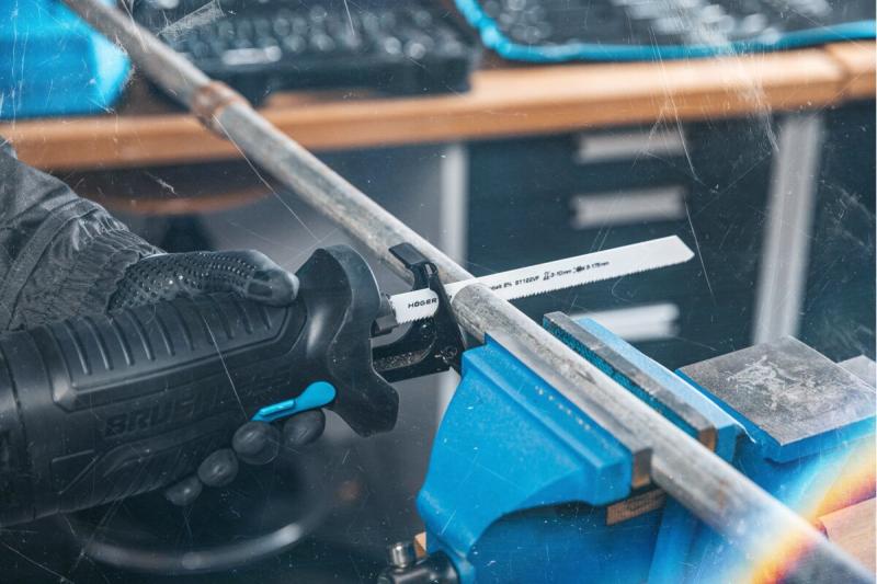 DRAADLOZE BRUSHLESS RECIPROZAAG 18 V