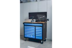 Workshop cabinet with wall panel