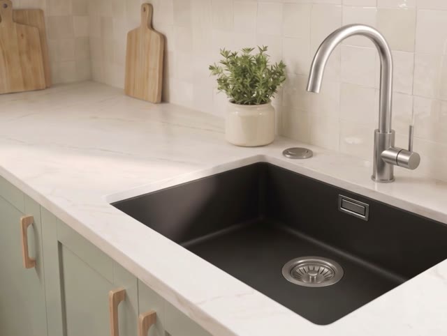 Zwarte spoelbak 50x40cm onderbouw en opbouw met automatische rvs plug 1208971855