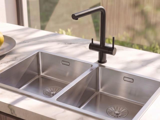 Pure.Sink Elite Steel Clear-S Mat zwart 3-weg Keukenkraan met Uittrekbare Uitloop en Gefilterd Water PS8120-10