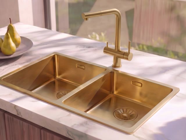 Pure.Sink Elite Steel Clear-S PVD geborsteld goud 3-weg Keukenkraan met Uittrekbare Uitloop en Gefilterd Water PS8120-60