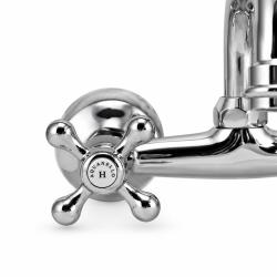 heritage_ascot_tip_spout_chrome_handle2
