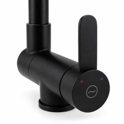 forma_black_uspout_closeup