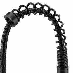 gastro_flexible_black_spout_macro6 (1)