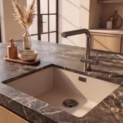 Pure.Sink Eternal Quartz Coffee cream мивка 50x40 см за вграждане в плот и под плот с автоматичен запушал „Gun metal“