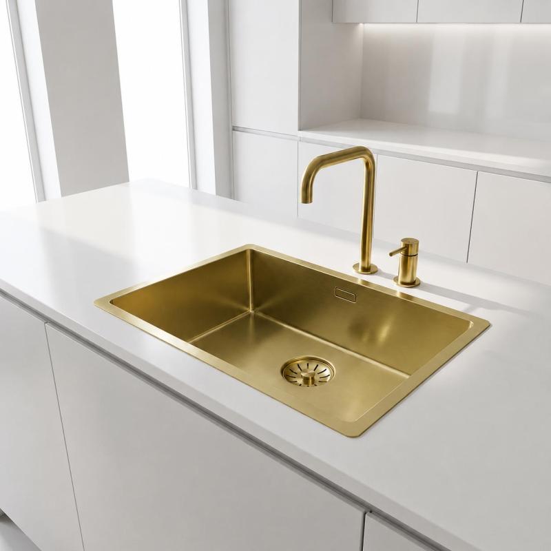 Pure.Sink Comfort grote PVD Gouden spoelbak 70x40 cm 10mm radius onderbouw, vlakinbouw en opbouw  PCM7040-60