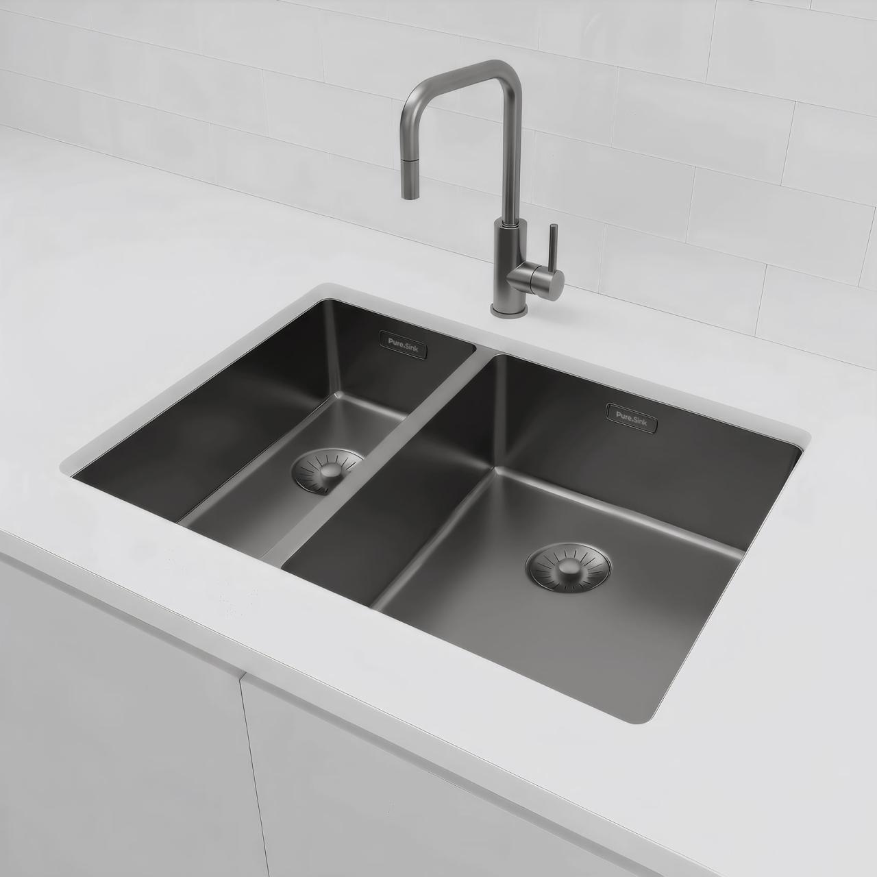 Pure.Sink Comfort Pia de aço inoxidável de uma vez e meia 18+34x40 cm PVD cuba grande à direita para montagem sob bancada sobre bancada e embutida PCM183440-61 Gun Metal
