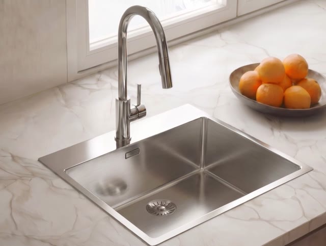 Pure.Sink Comfort RVS spoelbak 54x52cm Tapwing met kraangatbank PCM5040T-02