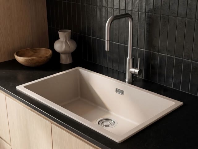 Pure.Sink Eternal Quartz Coffee cream Spoelbak 70x40 cm Onderbouw en Opbouw met RVS plug