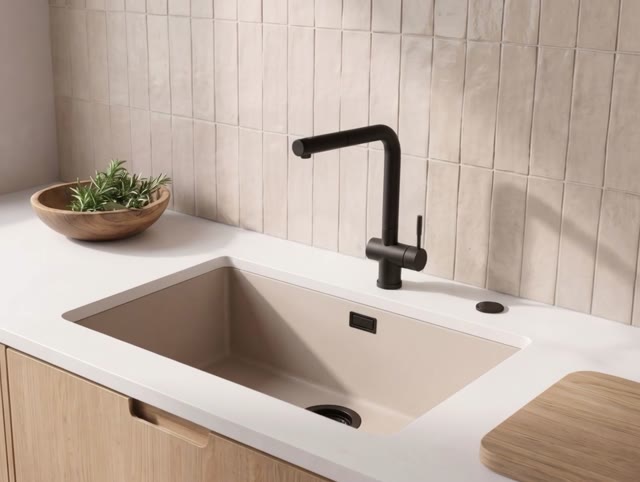 Pure.Sink Eternal Quartz Coffee cream Spoelbak 70x40 cm Onderbouw en Opbouw met Automatische Zwarte plug