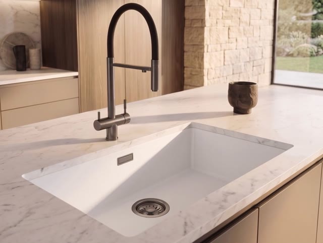 Pure.Sink Eternal Quartz Witte Spoelbak 70x40 cm Vlakinbouw en Onderbouw met Gun metal plug