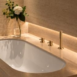eterna_bathtub_faucet_gold2