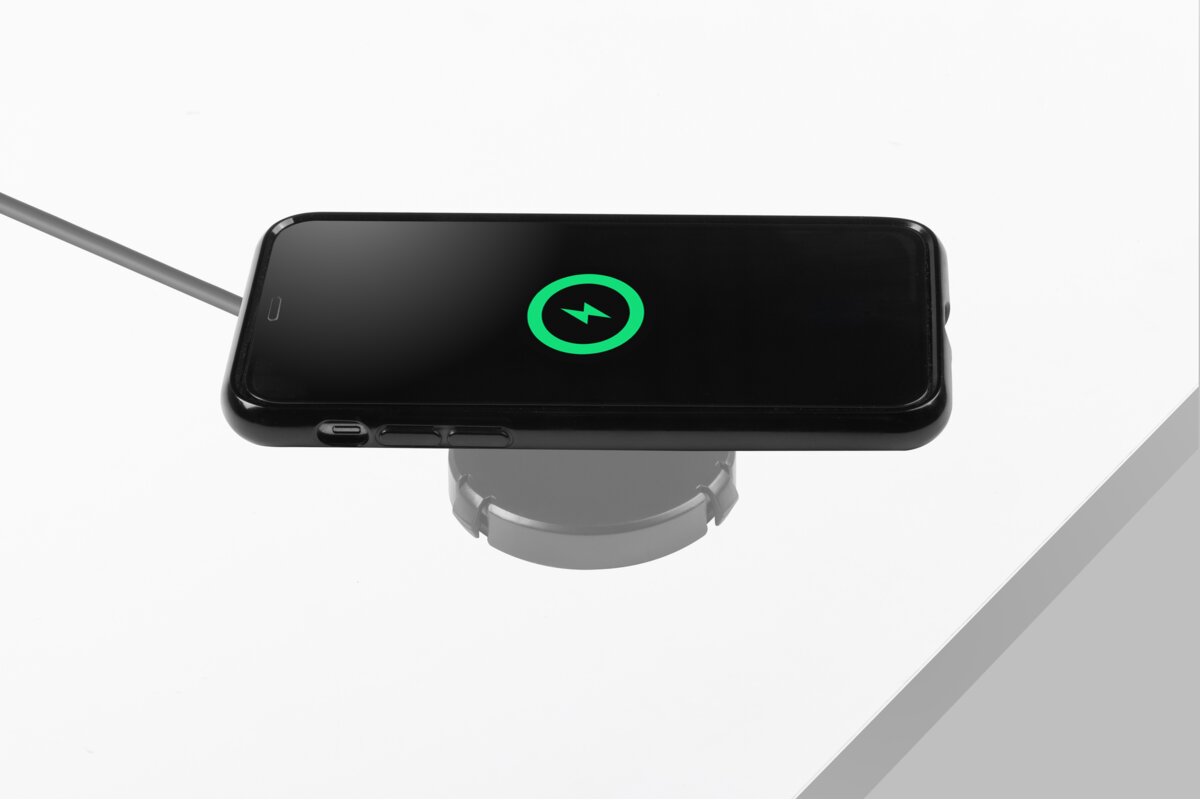 Undercounter wireless charger with 18W power adapter, 1.5m USB cable