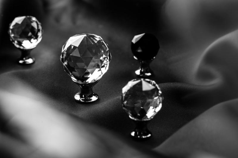 Zamak-knop Crystal Palace A 30 mm chroom + ZWART KRISTAL - Set van 2