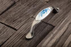 Porcelain handle 728-P C=96mm antique brass A-Blue Rose