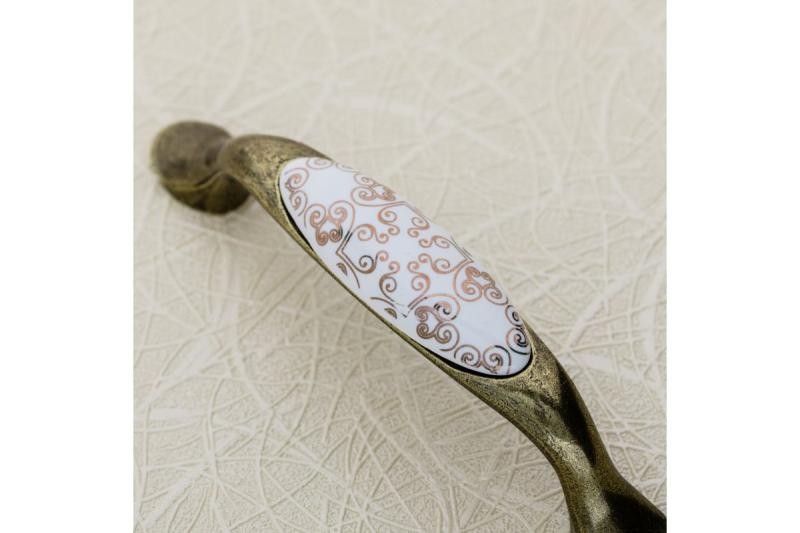 Porseleinen handgreep 728-P C=96 mm antiek messing C-Orient Gold 1208965702 - Set van 6