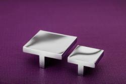 Zamak handle 60x60mm C=32mm chrome