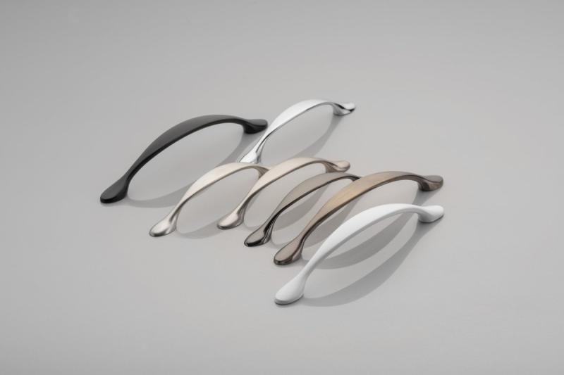 Zamak-handgreep CAMAIO C=96 mm satijn 1208965931 - Set van 9