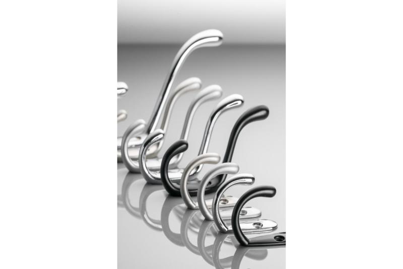 MALAGA L A0 aluminium kleerhanger, verchroomd 1208966268 - Set van 4