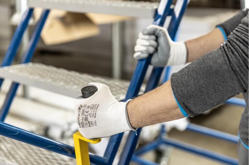 GLAN beschermende handschoenen met nitrilcoating, wit/lichtgrijs, 10 - Set van 18